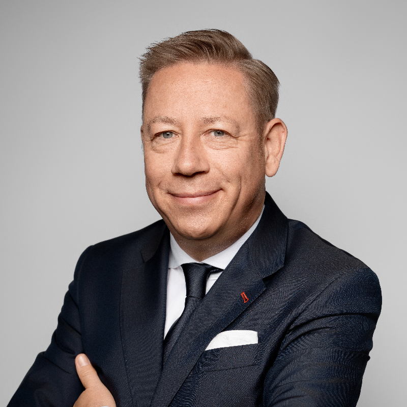  Thomas Henke